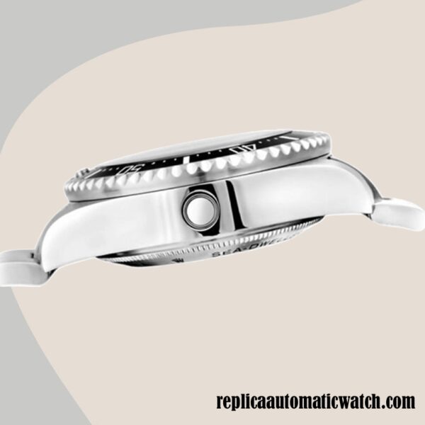 replica automatic Rolex Deepsea 116660 Rolex Calibre 2813 Men's Automatic Green Dial - Image 3
